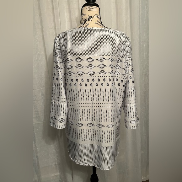 Antilia Femme 3/4 Sleeve Women’s Blouse - Large - Picture 2 of 5